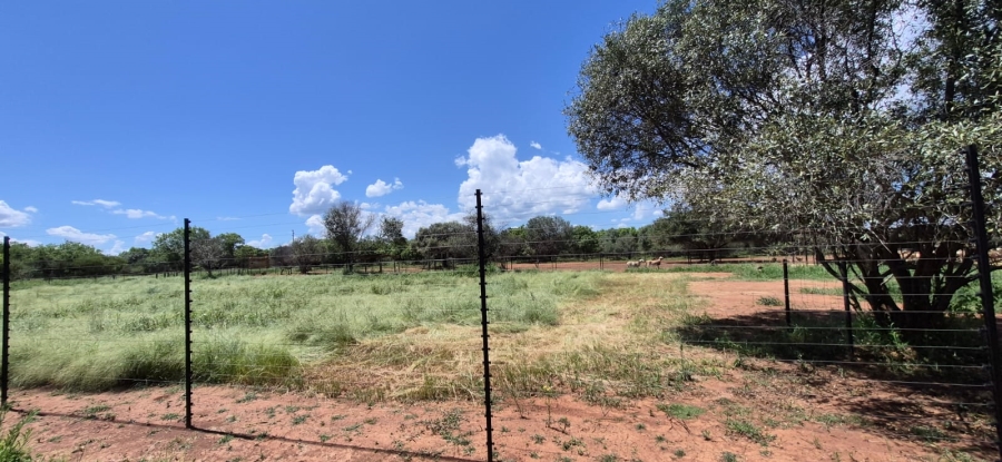 5 Bedroom Property for Sale in Rustenburg Rural North West